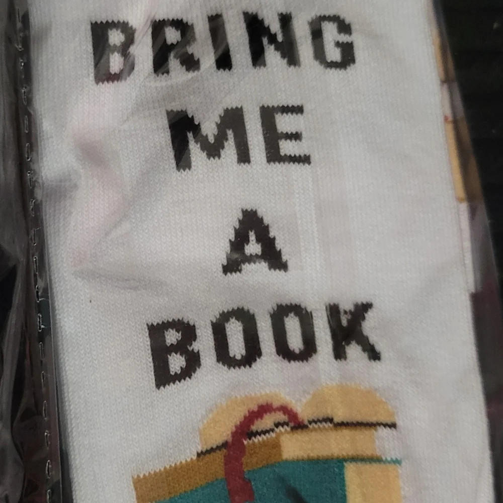 Book Lover's Gift Set - NEW 5 Pieces Including Gift Box